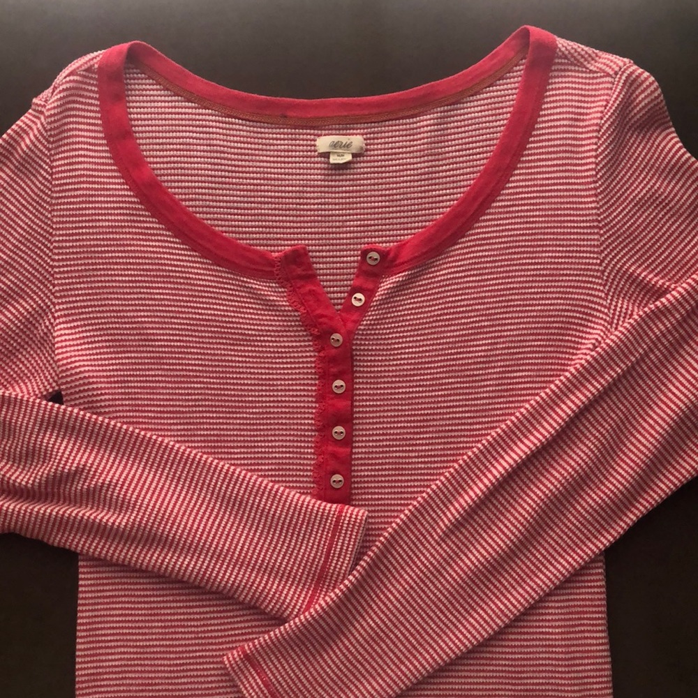 Aerie red & white ribbed long sleeve henley